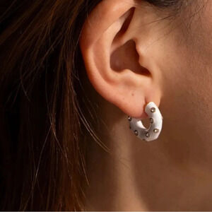 2/$30🌵 Twinkle Twinkle Rhinestone Earrings Gold White Huggies Jewelry Gift NEW